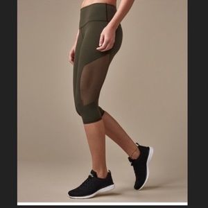 Olive green lululemon leggings size 4